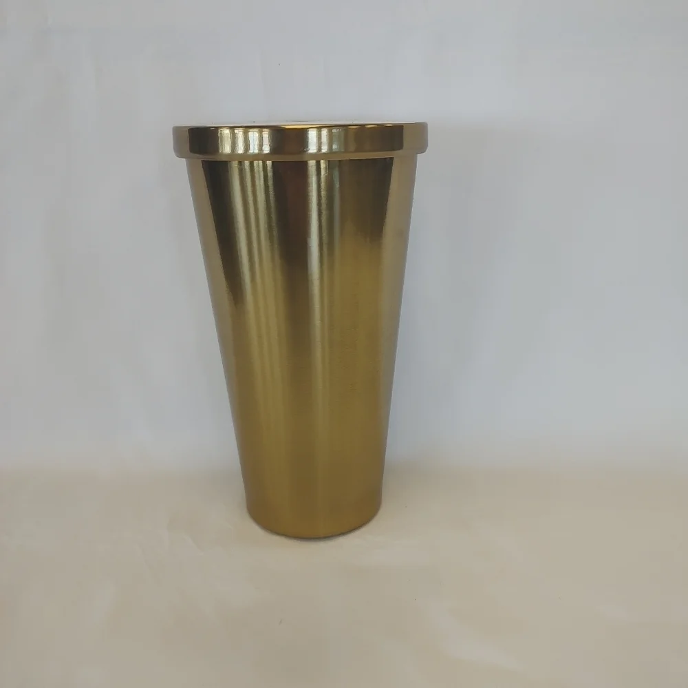 Starbucks set of 2 Grande 16 oz cold brew tumblers chisled prism silver and gold
